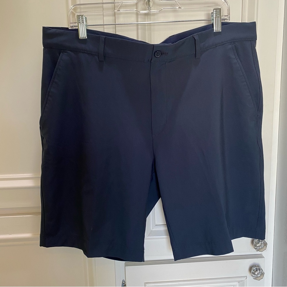 Greg Norman Performance Golf Shorts 38x 9 Navy Flat Front Stretch